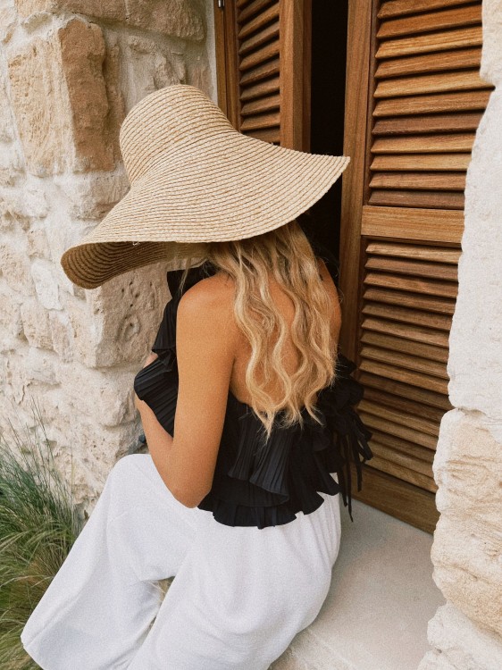 WhatsApp Image 2024-06-17 at 10.56.51.jpeg