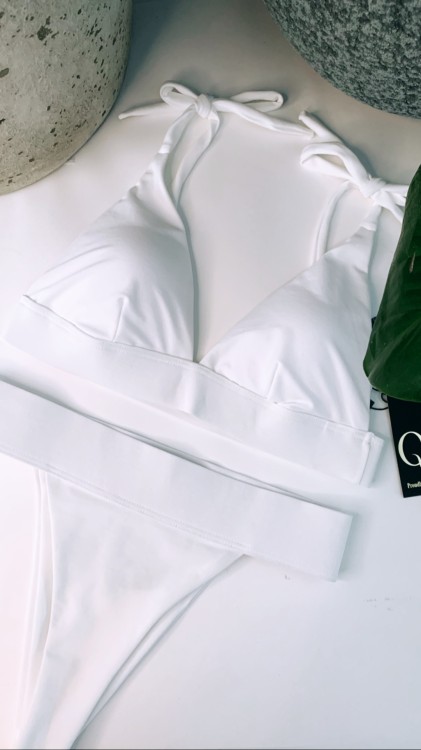 ED749999-6065-4736-B4B6-2EC206ECA64B